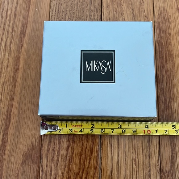 Vintage Mikasa Romantic Jewel Glass Heart Dish - Picture 6 of 6